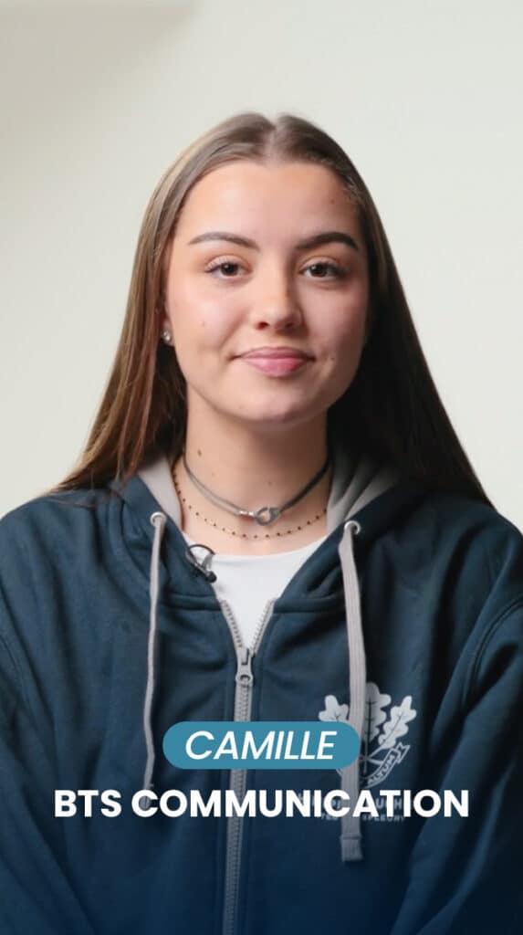 Portrait de Camille, étudiante en BTS Communication